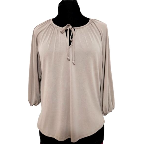 Monica M Taupe Raglan Sleeve Keyhole Tie Front Lightweight Top Medium Minimal - Picture 1 of 10